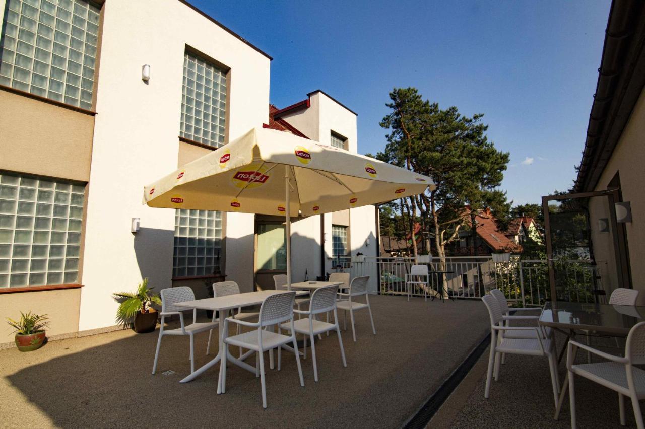I Restauracja Laguna Готель типу 